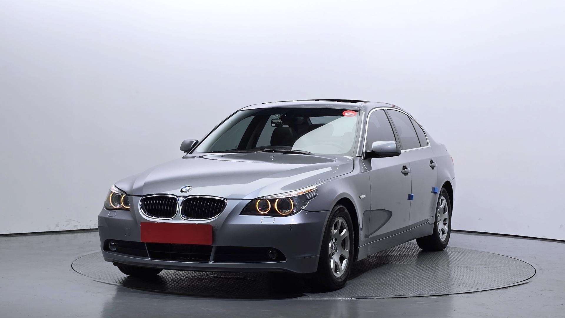 BMW Série 5 (E60) 523i