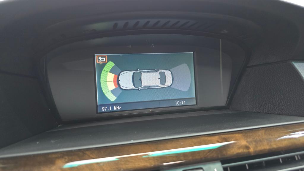 BMW Série 5 (E60) 523i