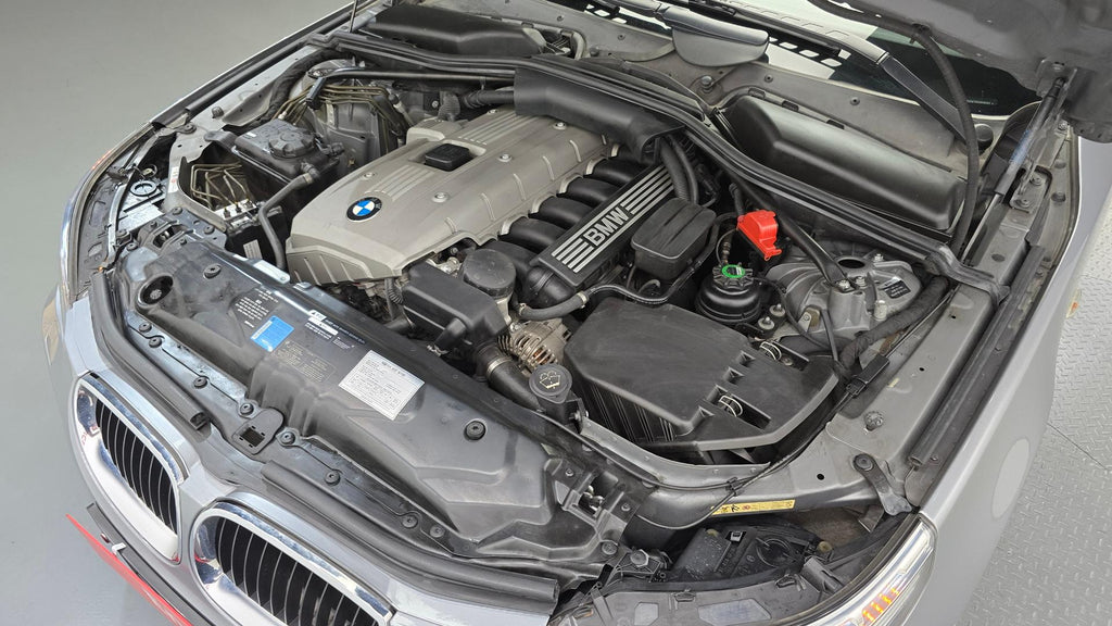 BMW Série 5 (E60) 523i