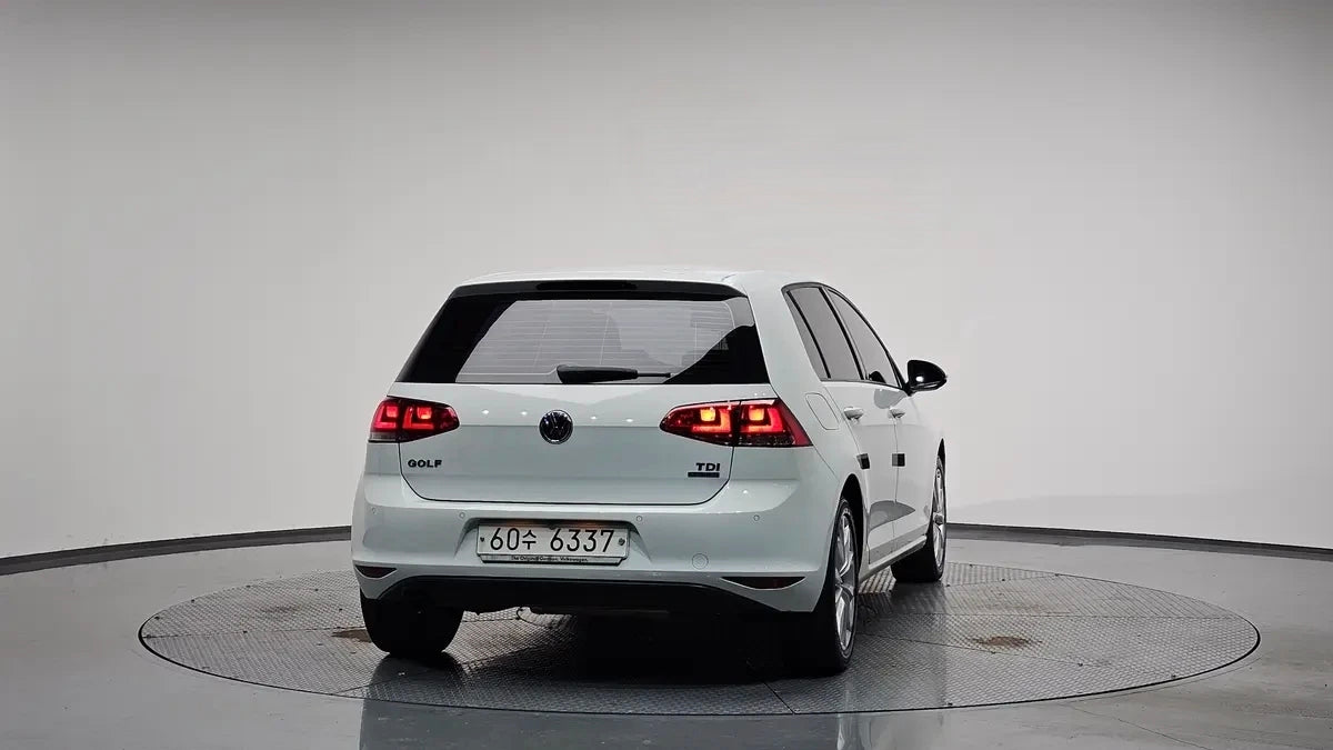 Volkswagen Golf VII 1.6 Tdi